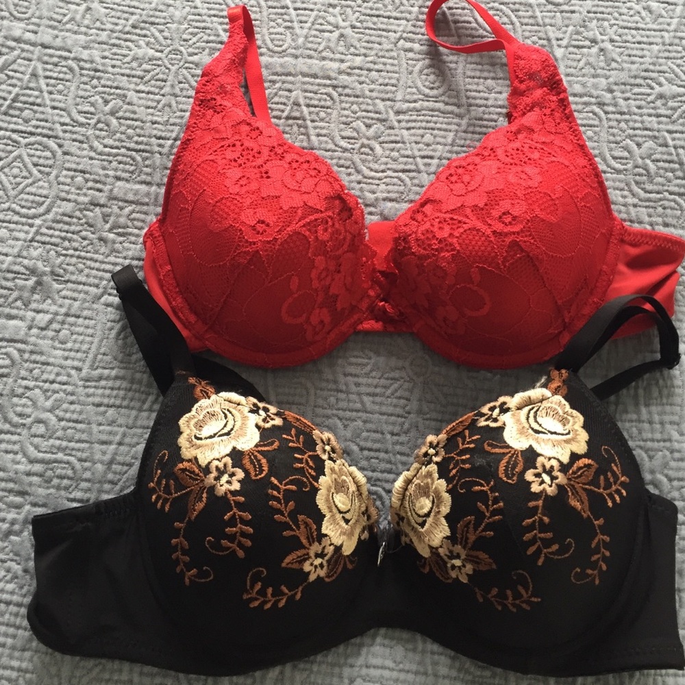 Bras. Fits like 32C